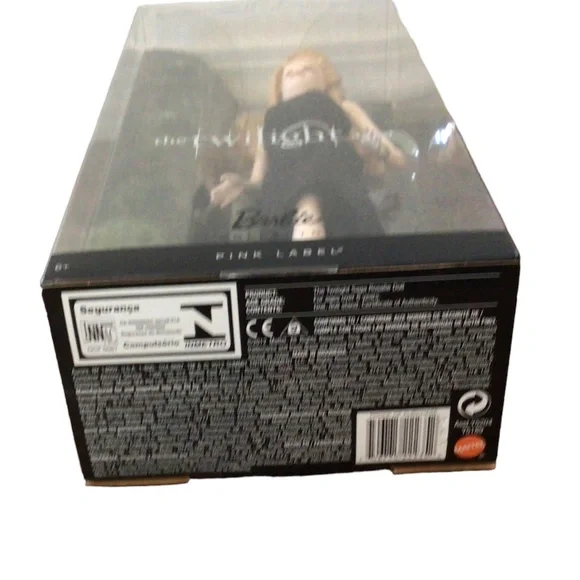 New The Twilight Saga Barbie Rosalie Pink Label Doll - Picture 6 of 6